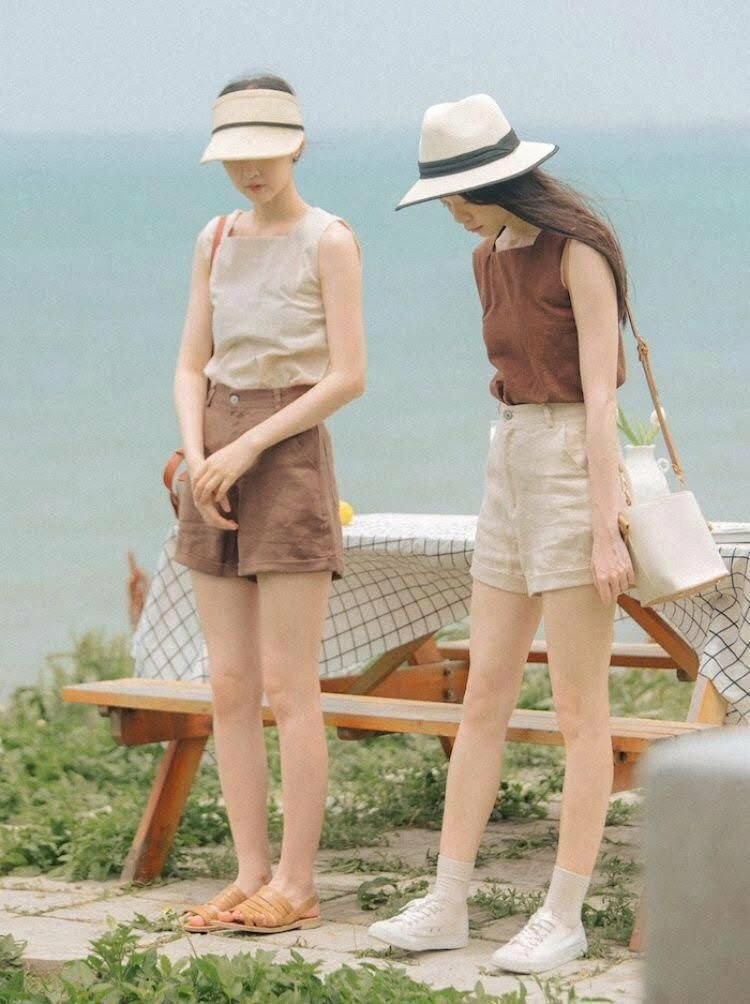 Với Cô Nàng Trendy: Tanktop &#8211; On The Mind, Diện Lên Không Bao Giờ Sai