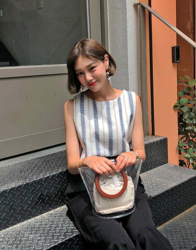 Cô nàng sành điệu nào đến công ty chúng ta hôm nay ấy nhỉ?