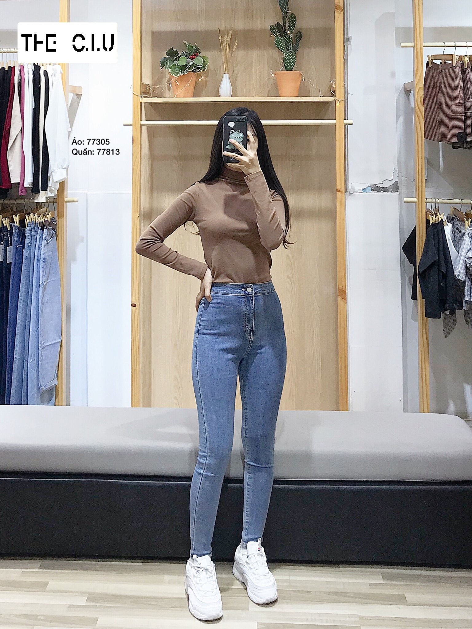 Thời thượng, thanh lịch và trẻ trung là 3 từ chính xác nhất khi nói về set đồ này.