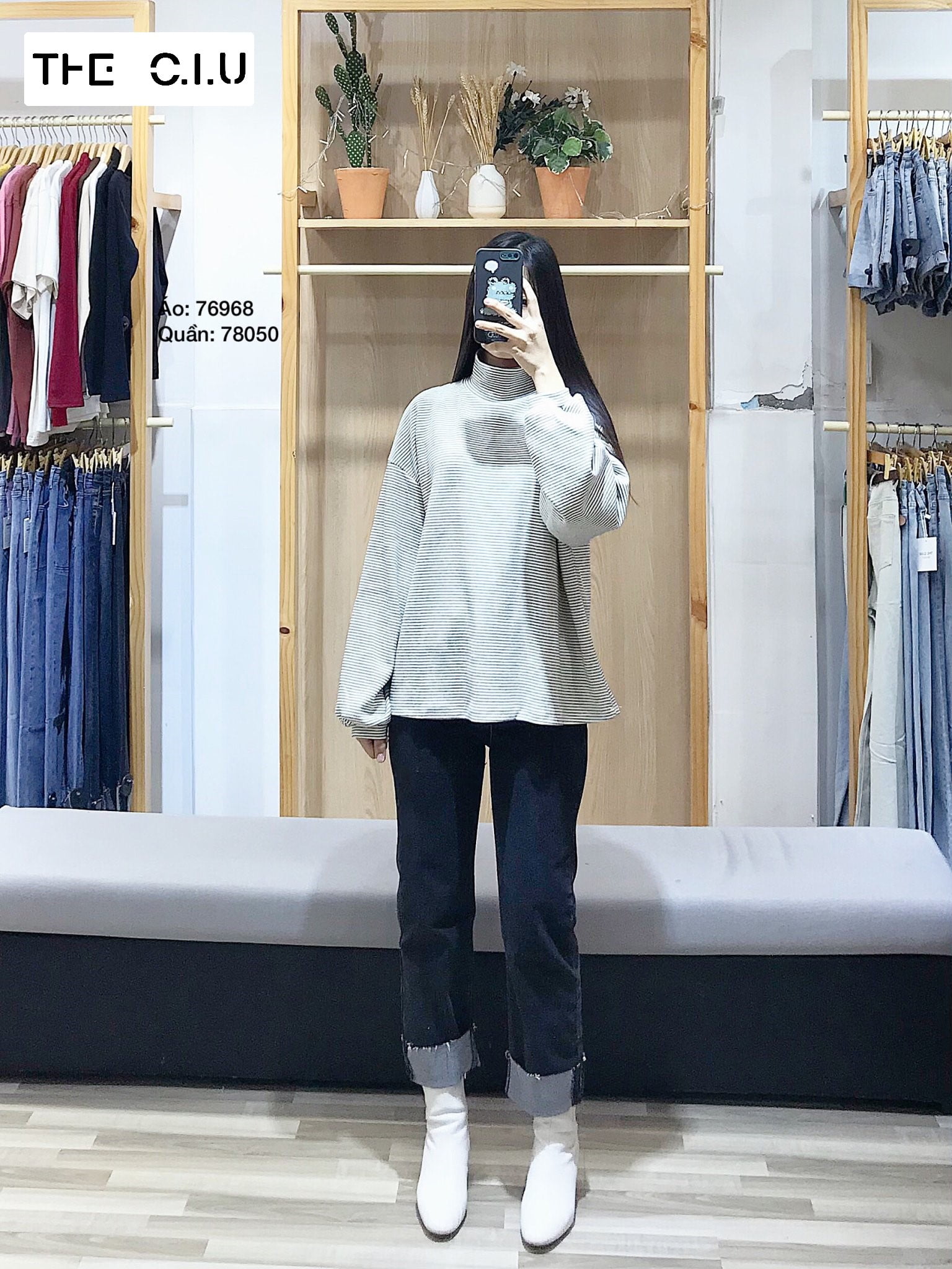 Lựa chọn thay thế một chiếc quần ống đứng nếu bạn thích gọn gàng hơn một chút nhé! 