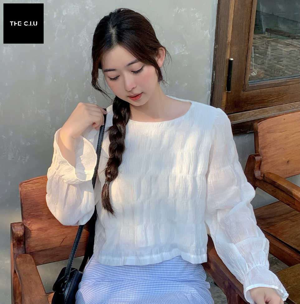 Cách phối chân váy midi chữ A xếp ly dài