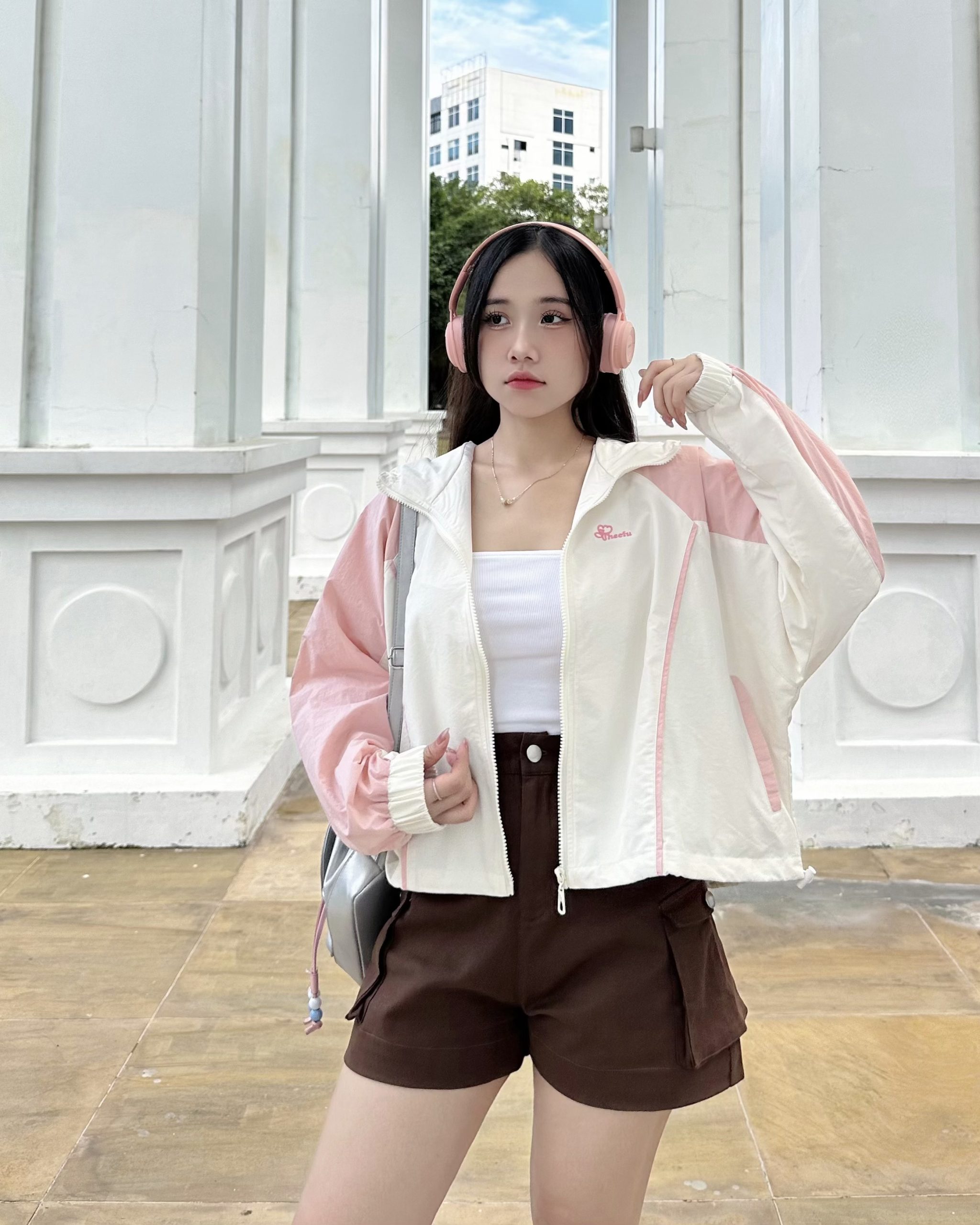 Bí Quyết Chọn Mua Áo Khoác Giá Rẻ Phù Hợp Từng Dáng Người