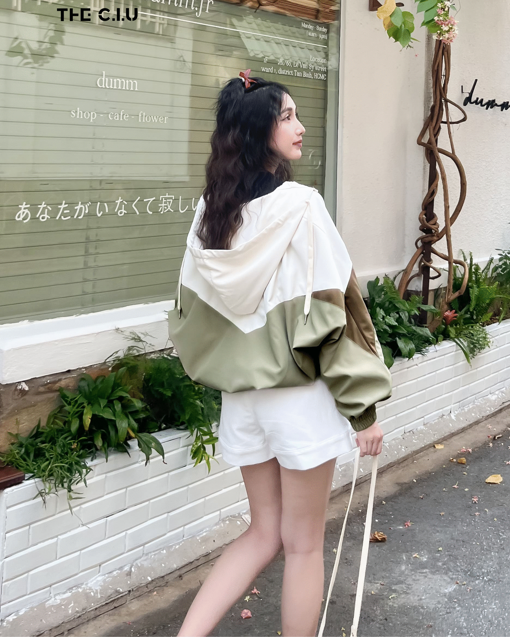 Sau đây, cùng tìm hiểu rõ hơn về cách thức hoạt động của kiểu áo khoác này: Sau đây, cùng tìm hiểu rõ hơn về cách thức hoạt động của kiểu áo khoác này: