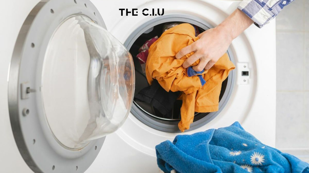 Giặt chân váy da bằng máy giặt
