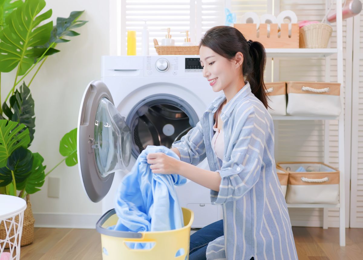 Chân Váy Da Có Giặt Được Không?