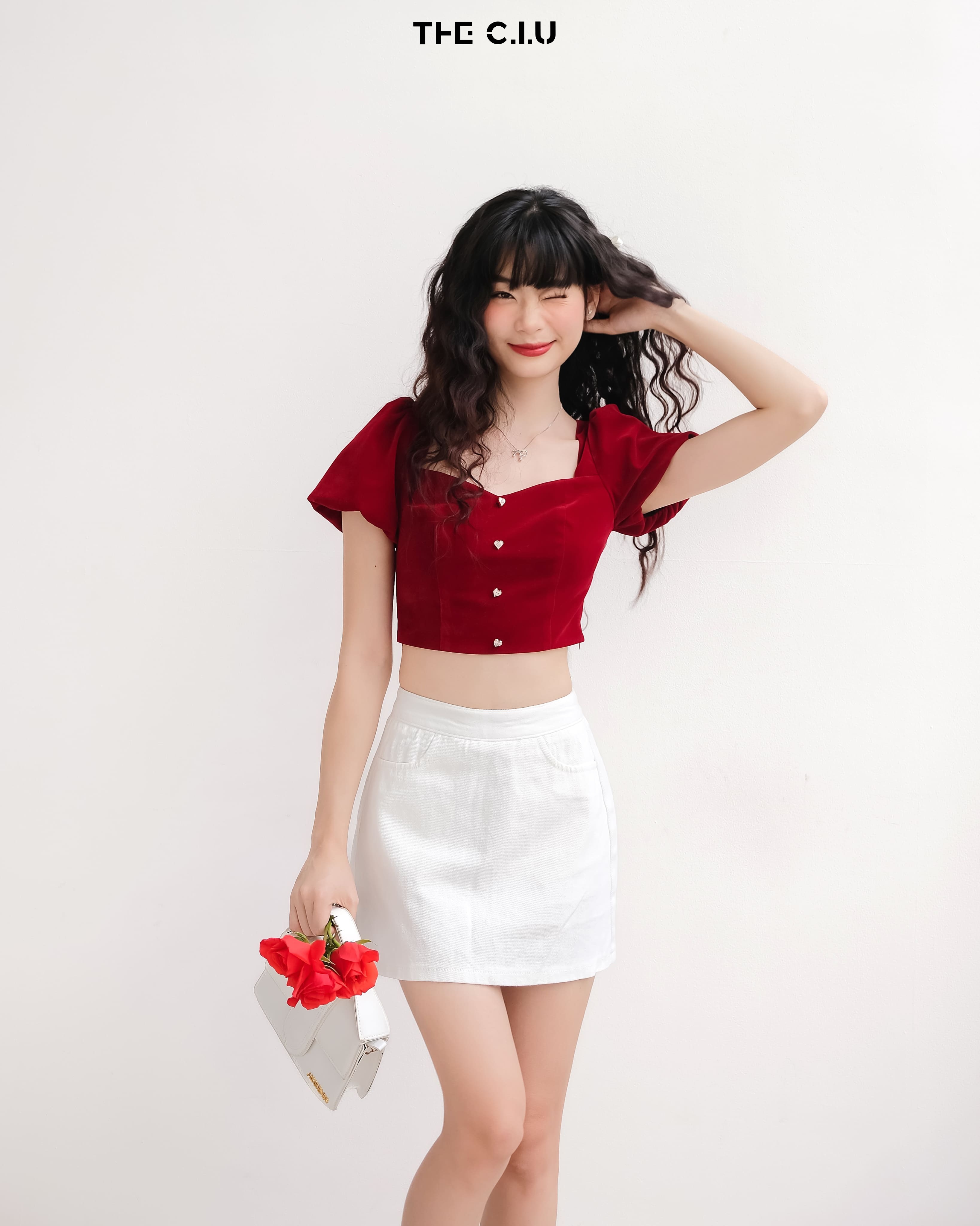 Tóc dài uốn xoăn hippie