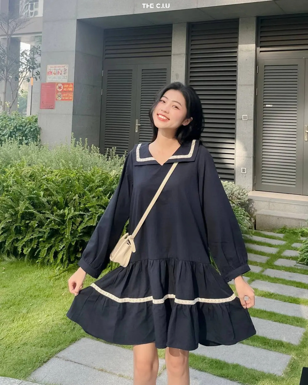 Thời trang thủy thủ đơn giản, được ứng dụng rộng rãi trong các kiểu thiết kế.