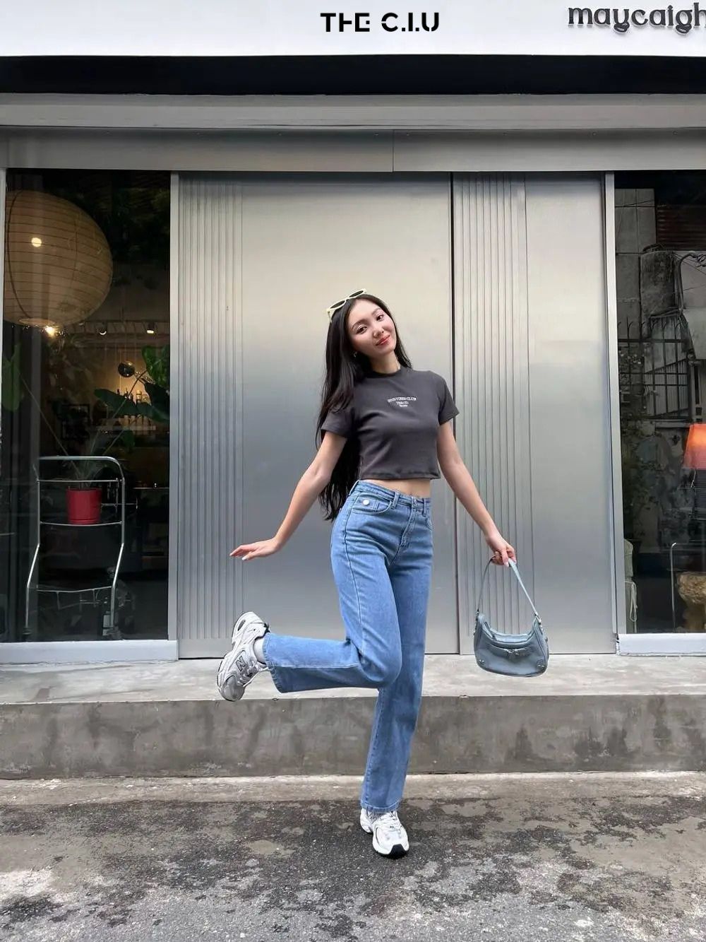 phối đồ với quần baggy jeans nữ