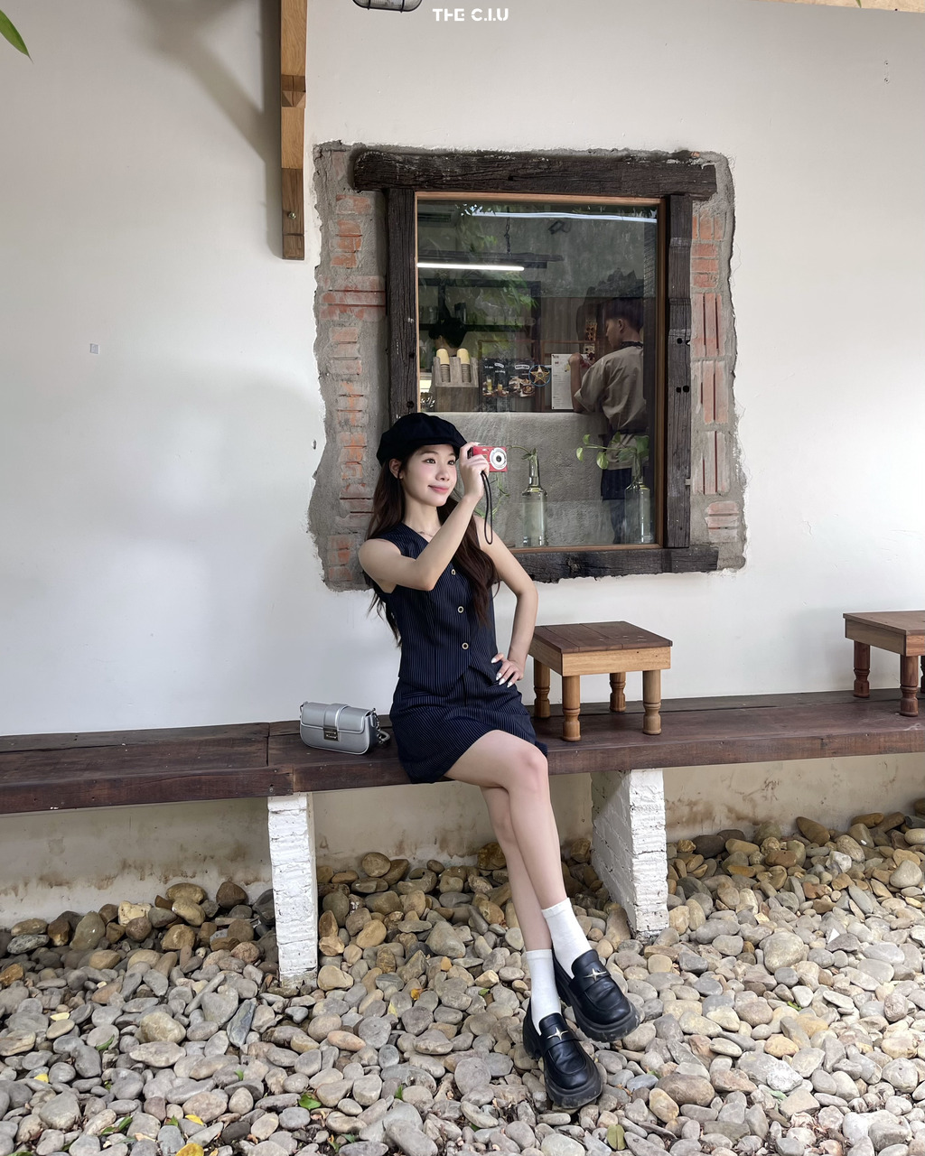 Giày loafer chưa bao giờ lỗi mốt.