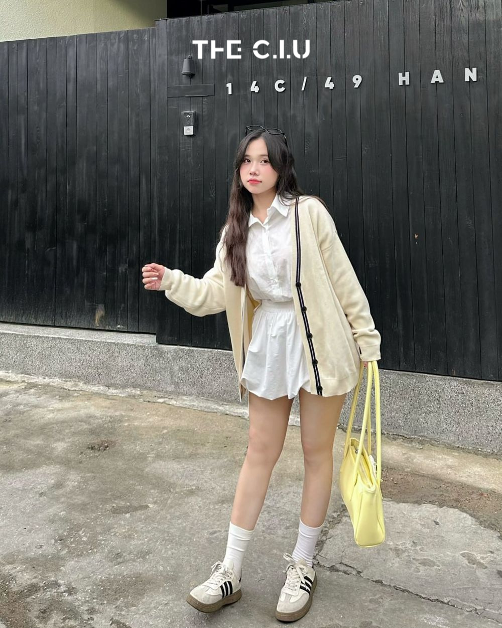 Áo Julian Cardigan hot hit tại The C.I.U